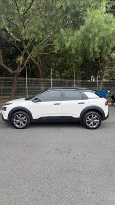 CITROËN C4 CACTUS 1.6 VTI 120 FLEX FEEL EAT6